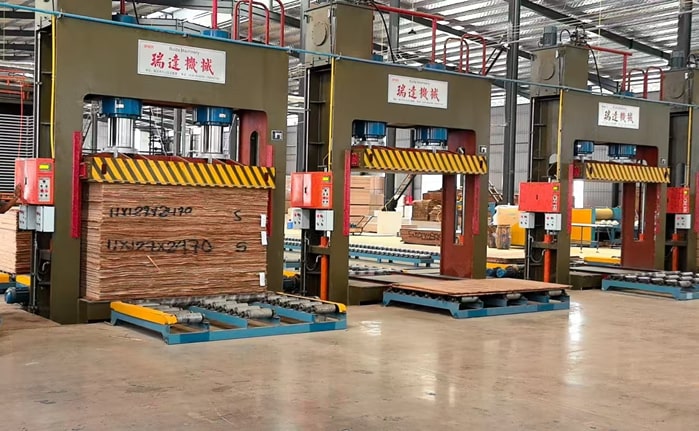 Plywood Press Machine